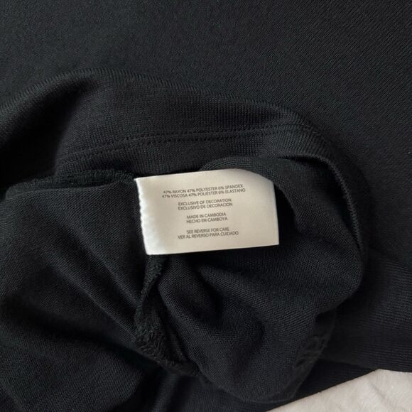 Banana Republic Top Womens Small V-Neck Tunic Elevated Career Work Capsule Basic - Picture 16 of 16